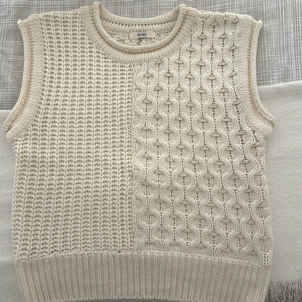 SWEATER VEST 💘
